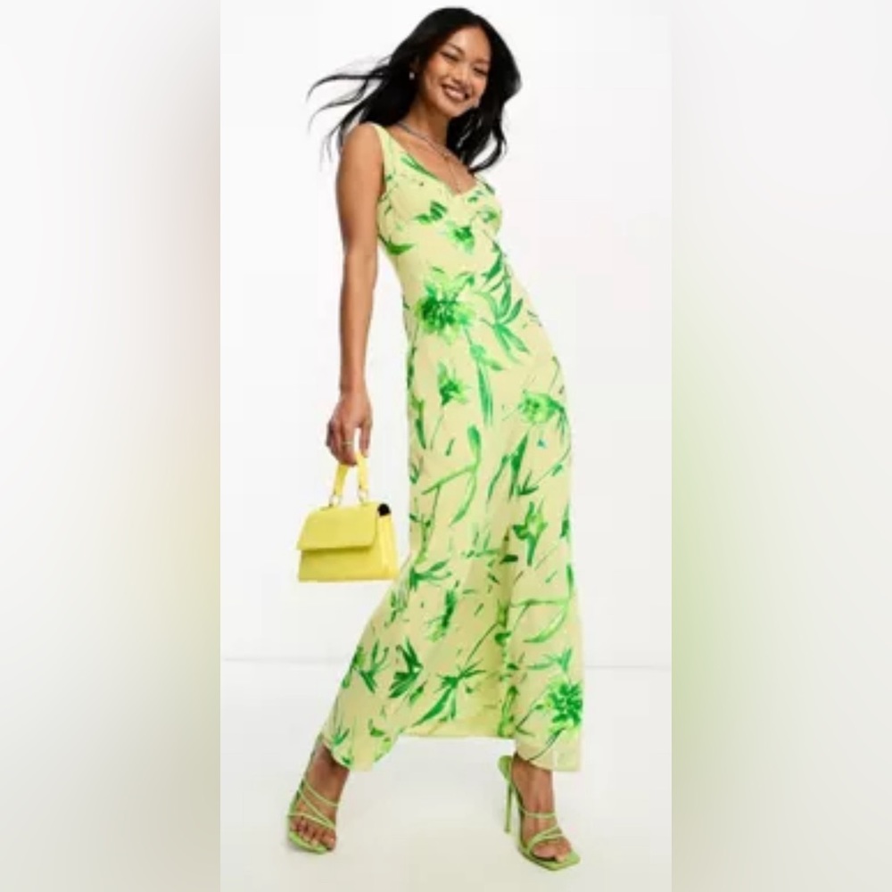 Gorgeous maxi dress